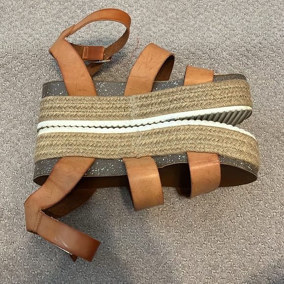 PATRIZIA BY SPRING STEP KALISSA ESPADRILLE PLATFORM SANDAL - Picture 6 of 8